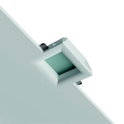 GESSO QUADRATO CON VETRINO AD INCASSO DOTATO DI ALETTE PER IL FISSAGGIO SPESSE 2mm. d170mm h130mm